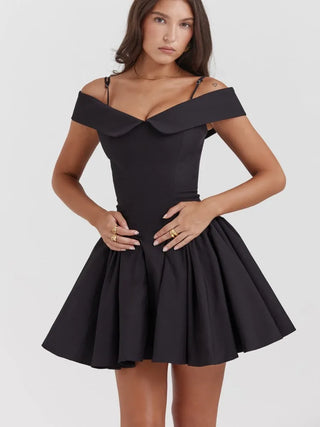 Elegant Black Pleated Women Mini