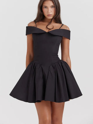 Elegant Black Pleated Women Mini