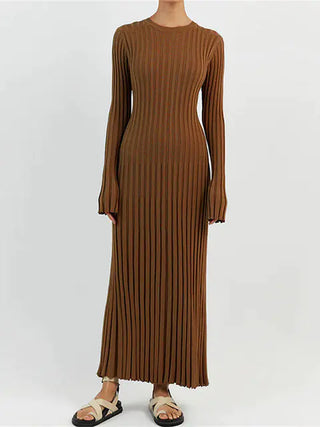 Ribbed Knit Maxi Dress: Elegant Autumn Style